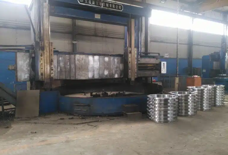 Excellentiam revelans: Factory intus Sinis Flange