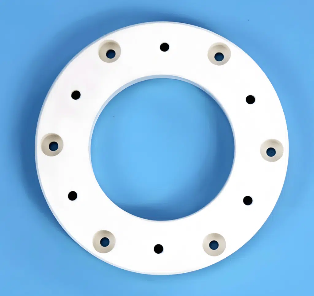 Flange in ceramica