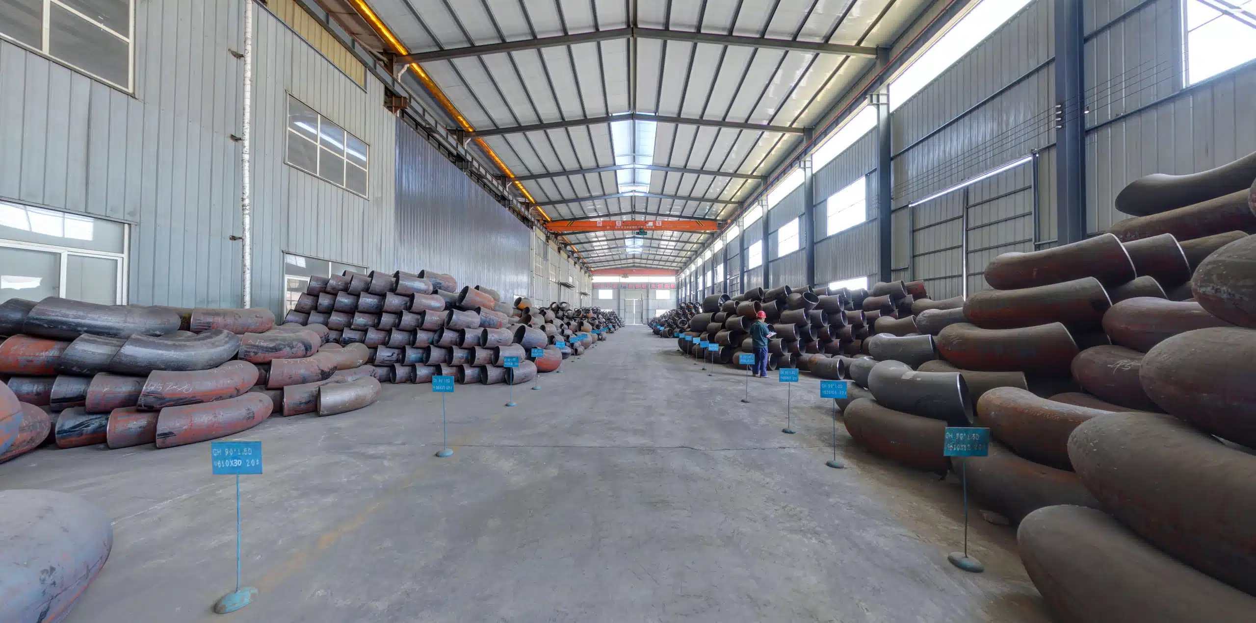 Carbon steel elbow product storage workshop