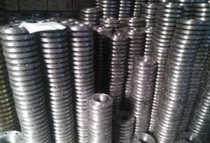 Labi in Flanges 28