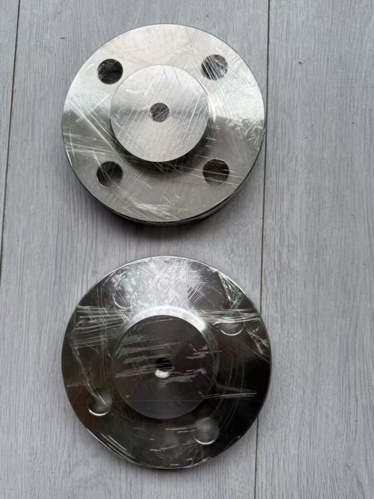 EN 1092 1 PN40 DN40 SS316 Threaded Flange 2