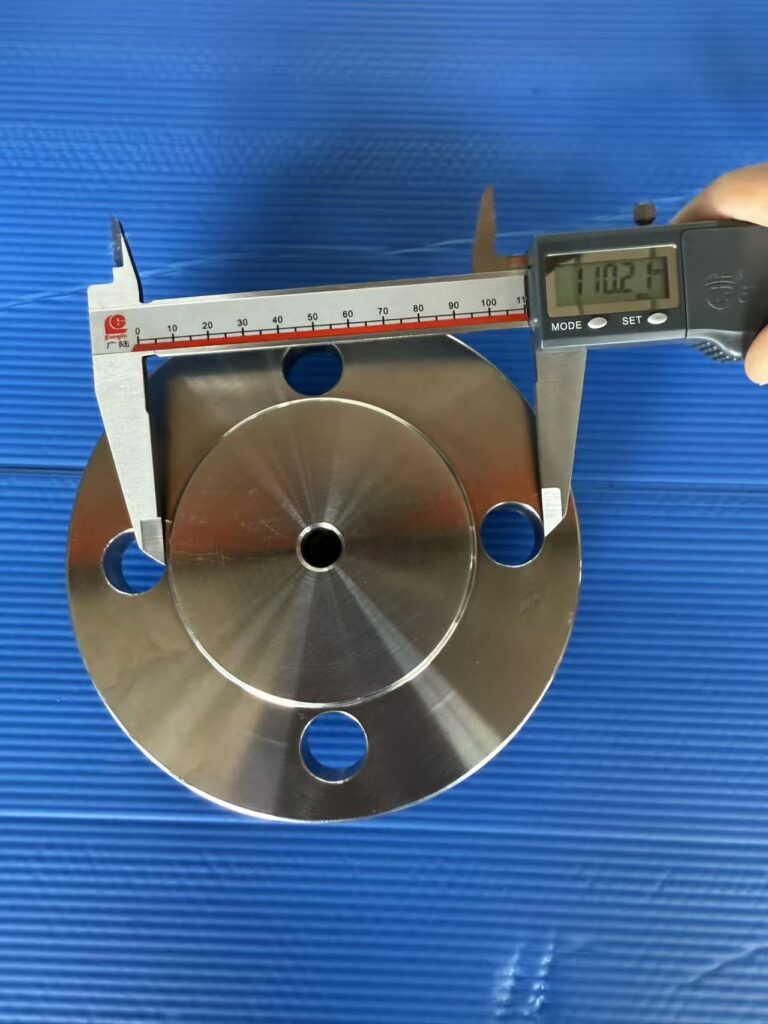 EN 1092 1 PN40 DN40 SS316 Threaded Flange 5